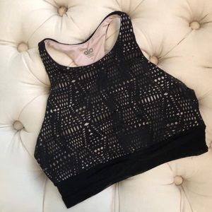 ALO Yoga Illuminate Sports Bra